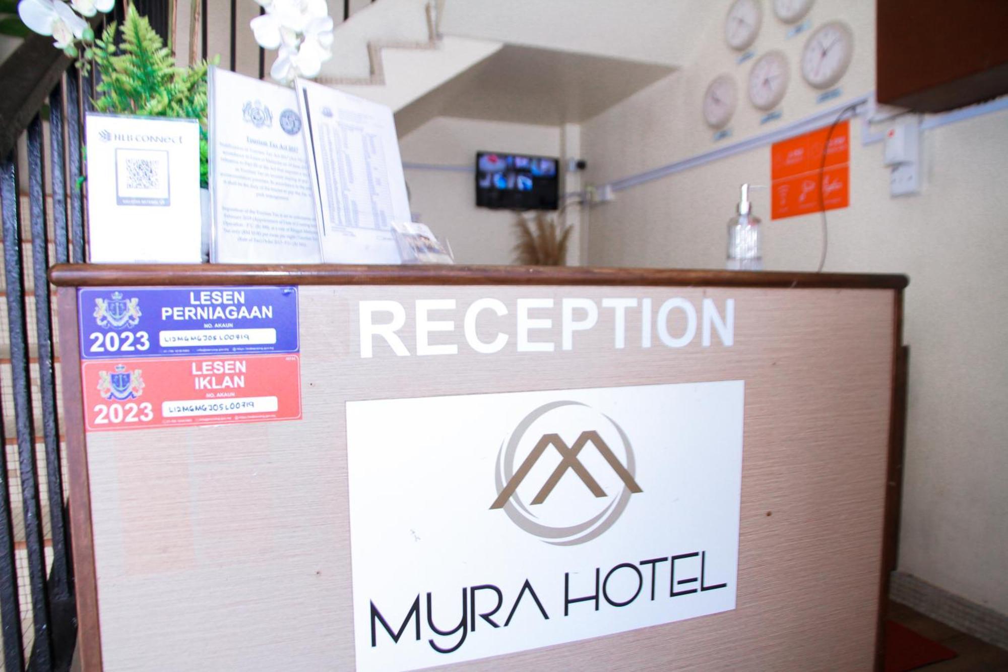 Myra Hotel Mersing Exteriör bild